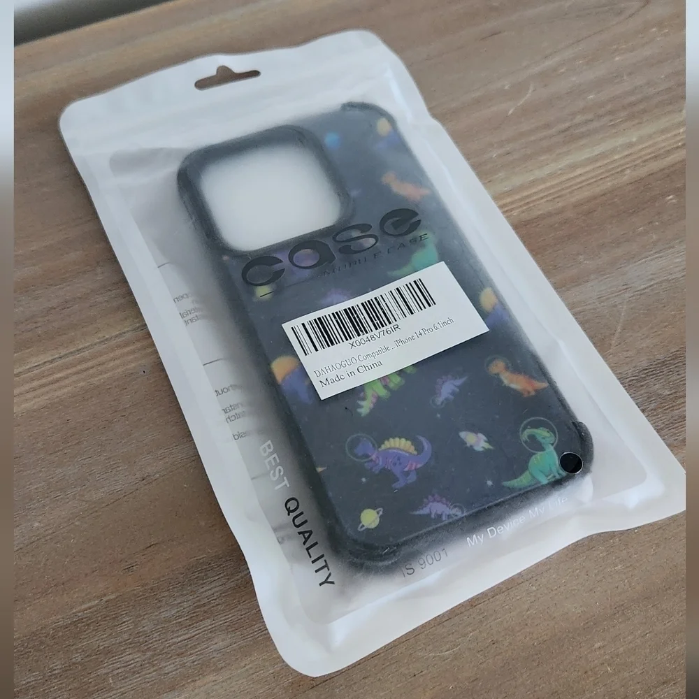 🚀 iPhone 14 Pro Case – Astronaut Dinosaur Cartoon Design, NWT, 6.1”